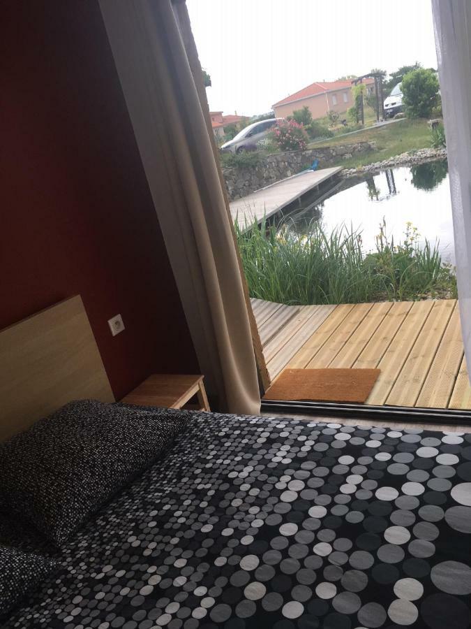 Les Condamines Bed & Breakfast Antoingt ภายนอก รูปภาพ